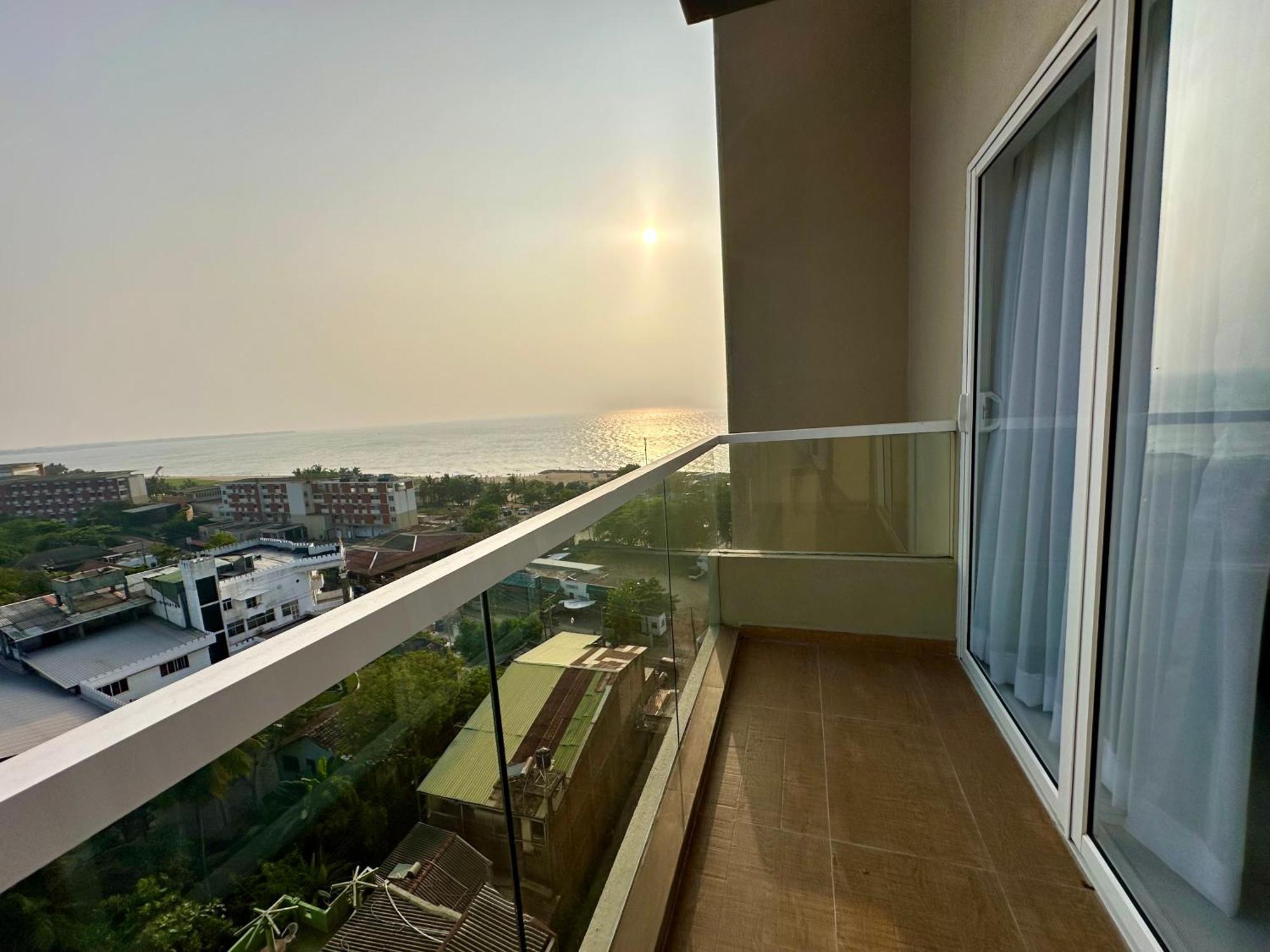 Ocean Breeze Hotel Residencies Britlanka Apartments Negombo Luaran gambar